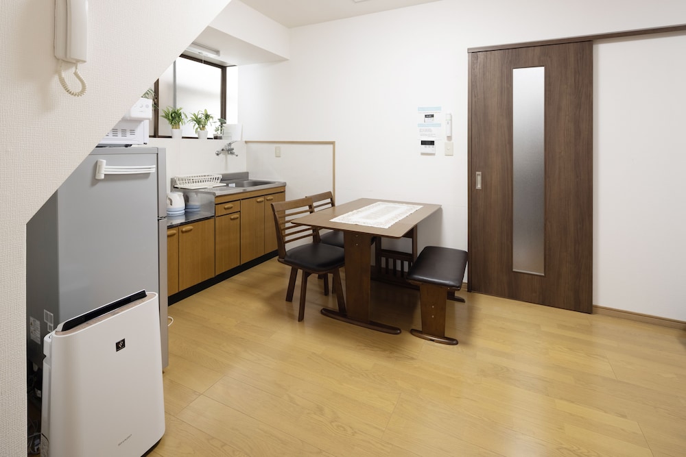 GUEST HOUSE SHINE BRIGHT 福岡