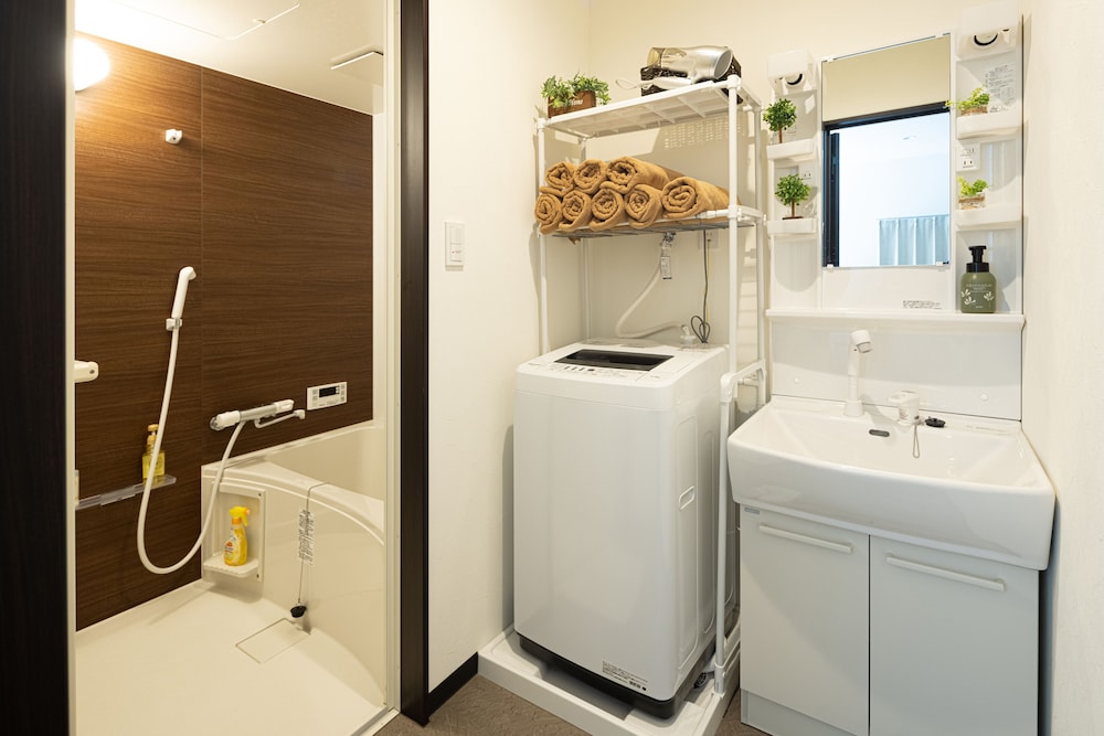 GUEST HOUSE SHINE BRIGHT 福岡
