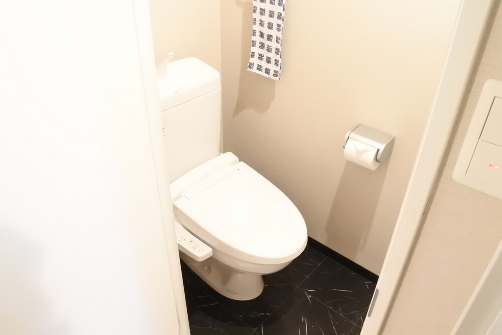 MODERN ROOM 福岡