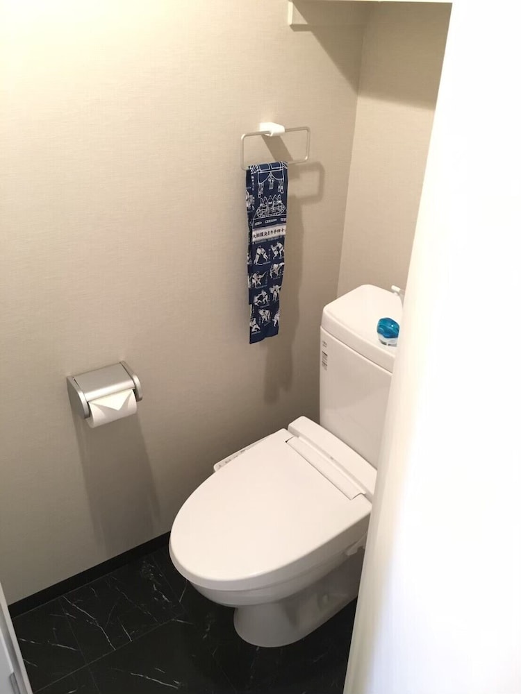 MODERN ROOM 福岡