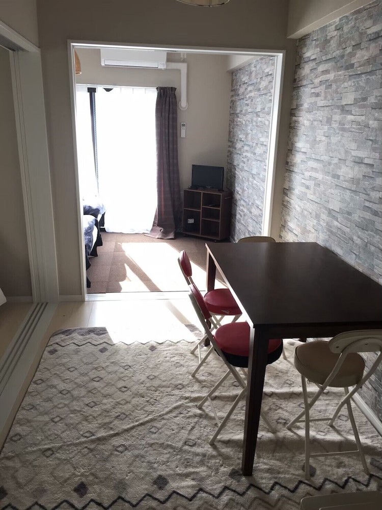 MODERN ROOM 福岡