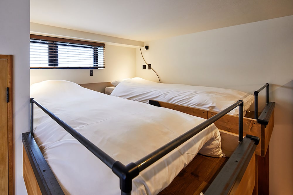 MIZUKA IMAIZUMI 4 - UNMANNED HOTEL - 福岡