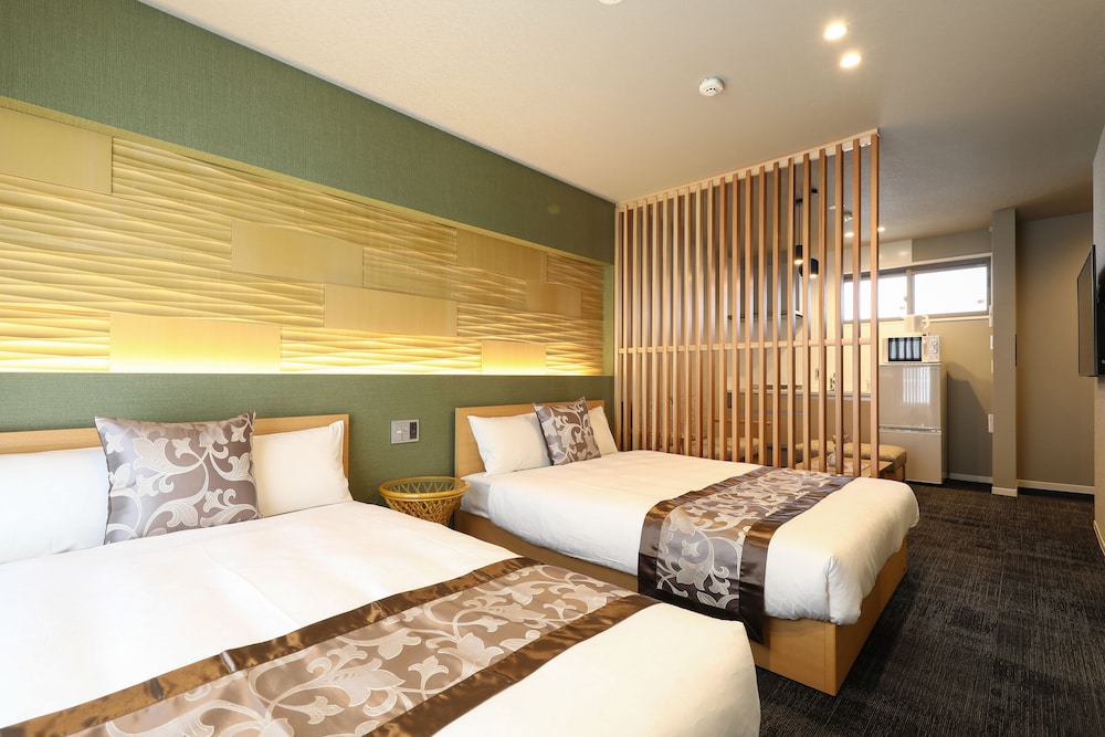 GRAND BASE HAKATATEI 福岡