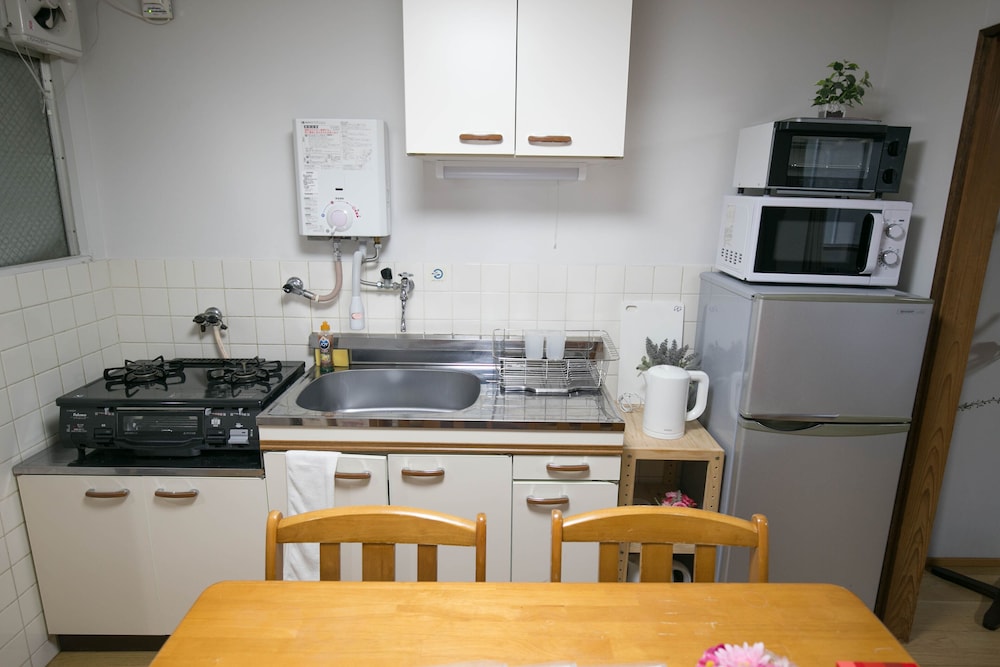 TENJIN APARTMENT 202 福岡