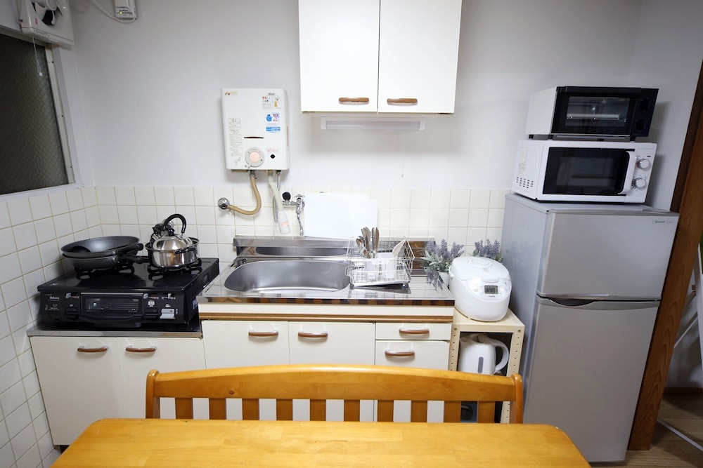 TENJIN APARTMENT 202 福岡