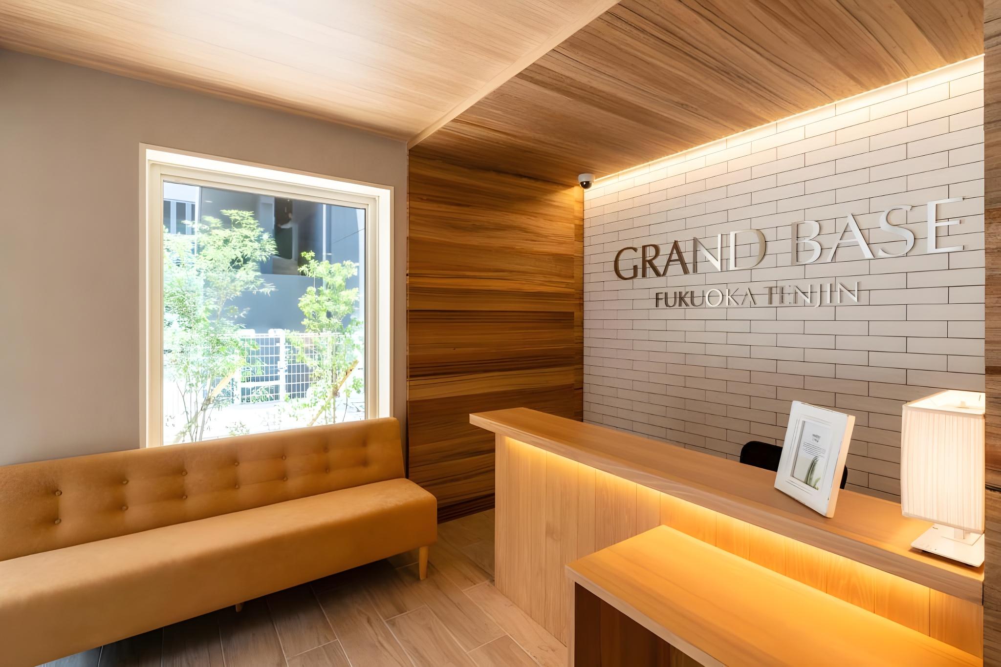 グランドベース 福岡天神 福岡