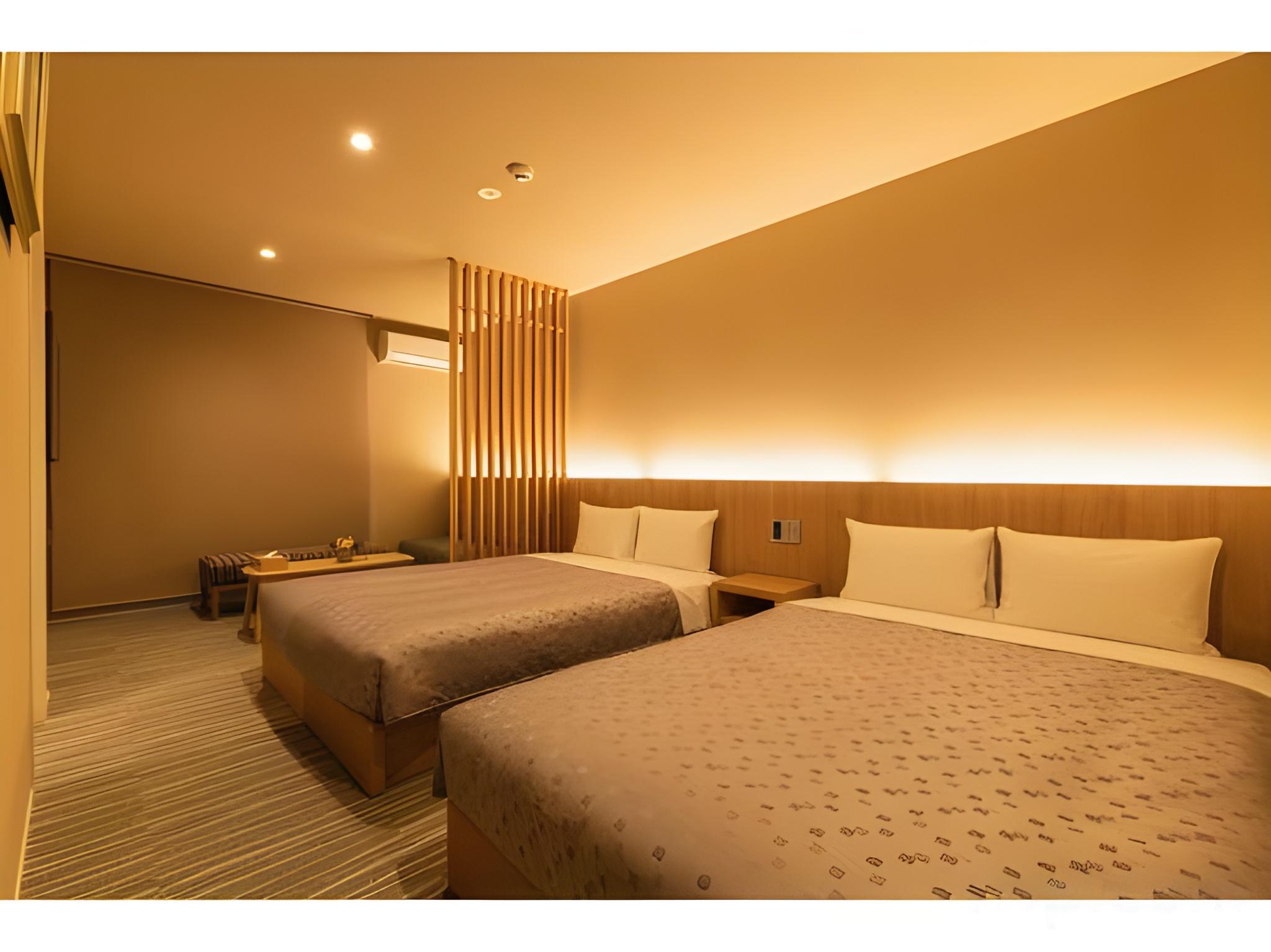 グランドベース 福岡天神 福岡