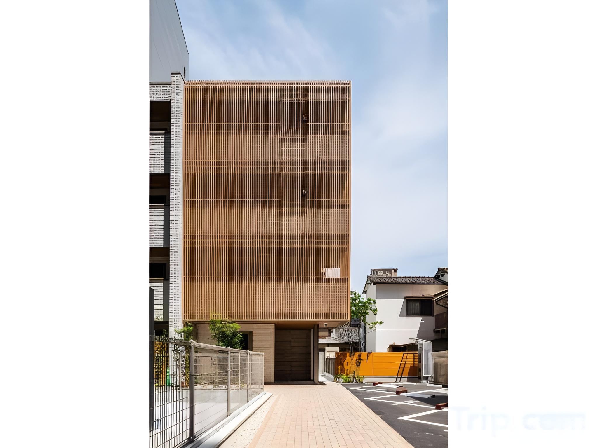 グランドベース 福岡天神 福岡