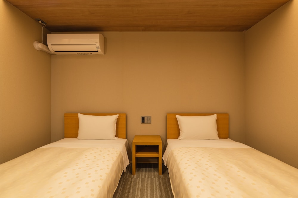 GRAND BASE FUKUOKA TENJIN 福岡
