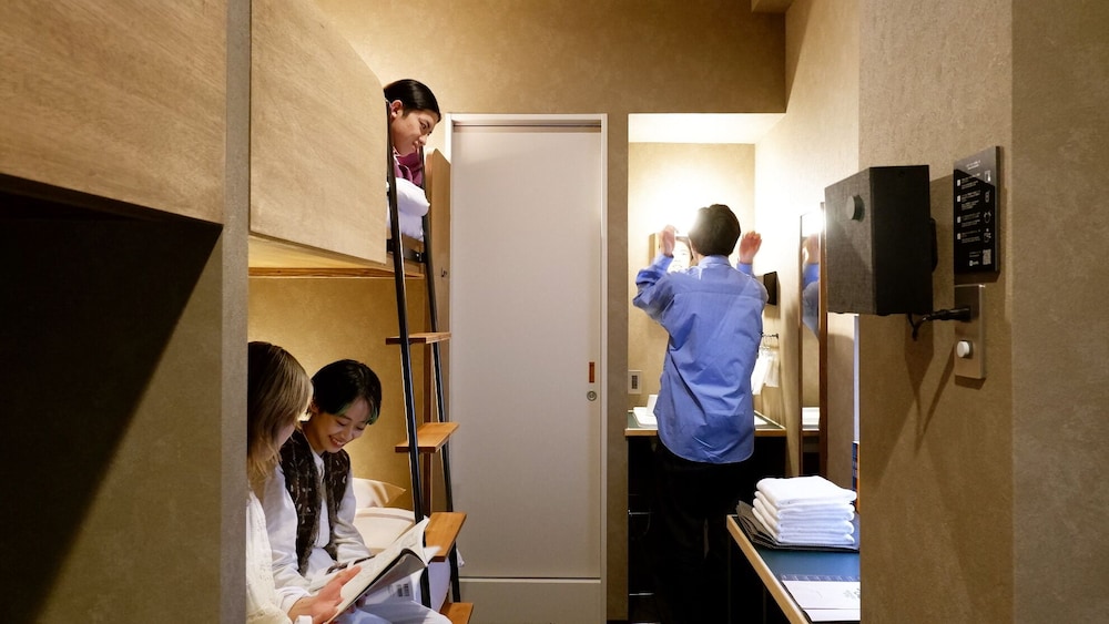 BUNSHODO HOTEL 福岡