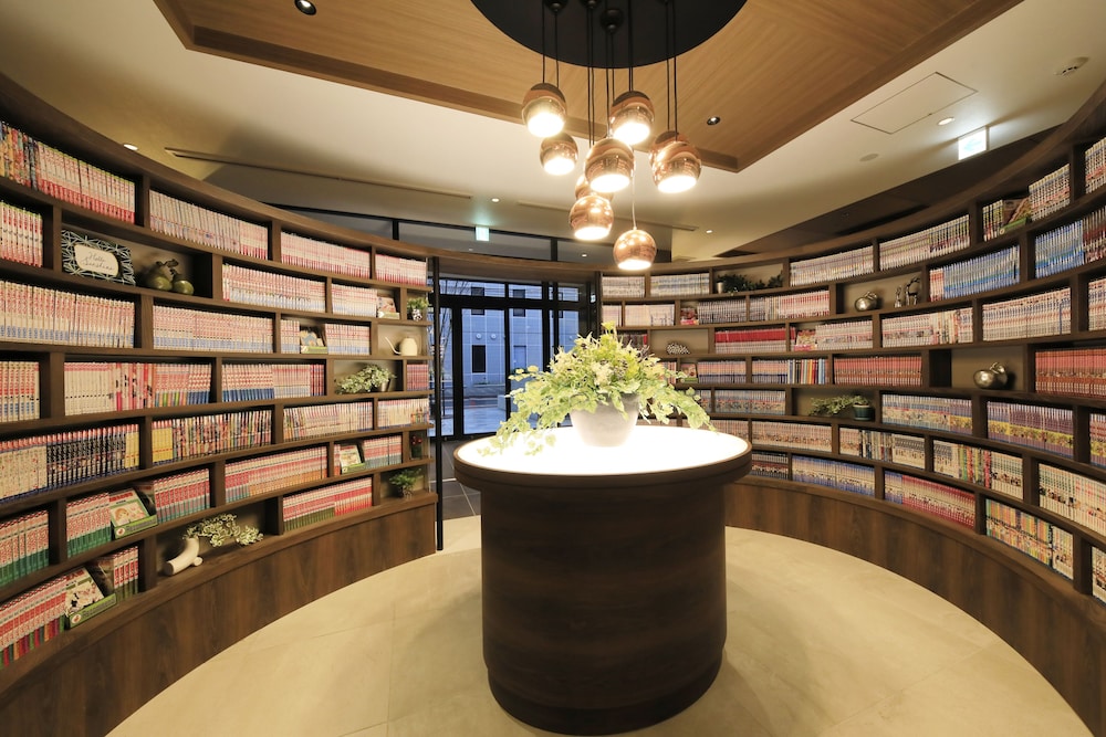 クインテッサホテル福岡天神 COMIC & BOOKS 福岡