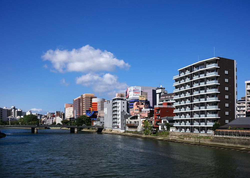 LEGATIO HAKATA 福岡