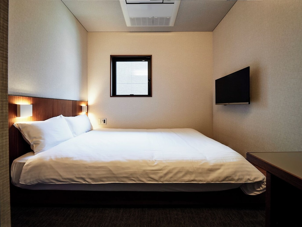 & HOTEL HAKATA 福岡