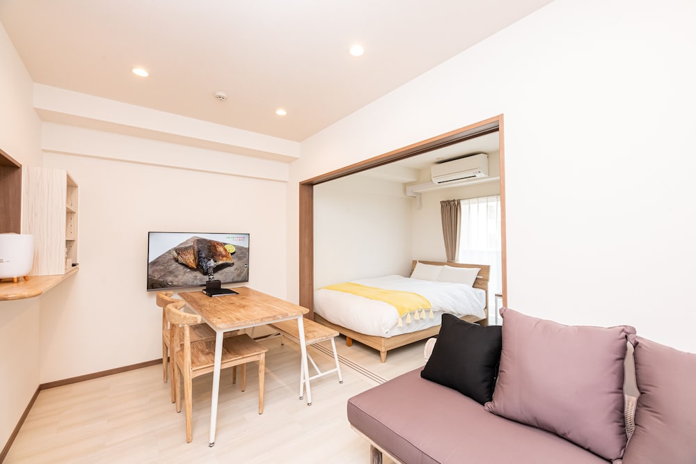 TOMARIEHOTEL & CONDOMINIUM 福岡