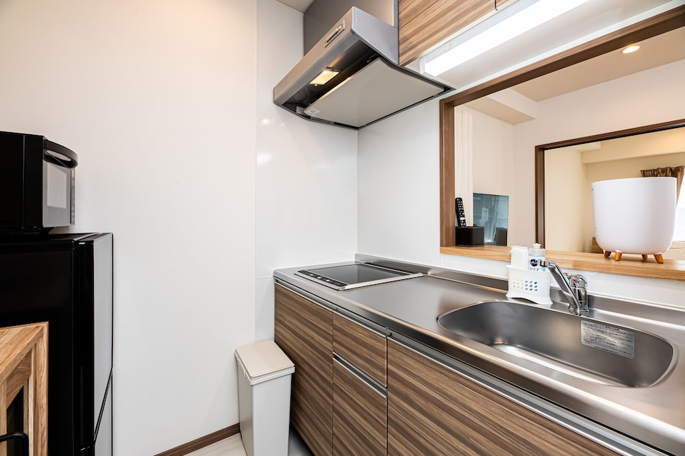 TOMARIEHOTEL & CONDOMINIUM 福岡