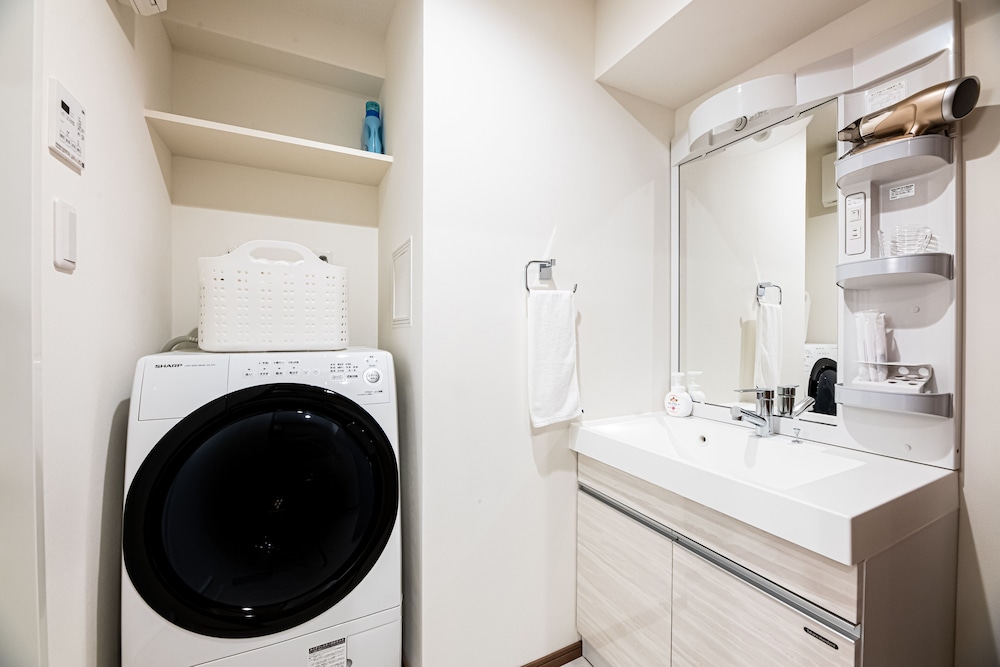 TOMARIEHOTEL & CONDOMINIUM 福岡