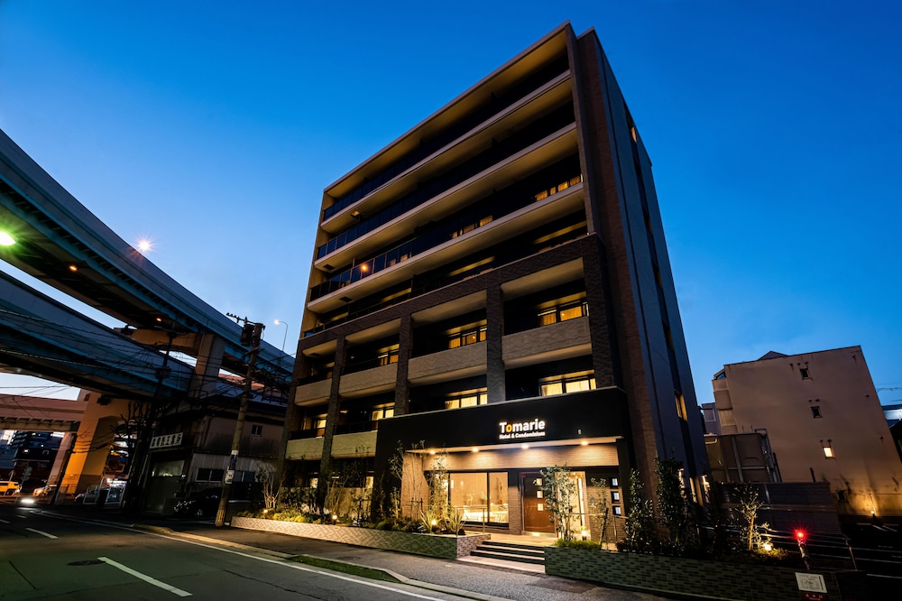 TOMARIEHOTEL & CONDOMINIUM 福岡