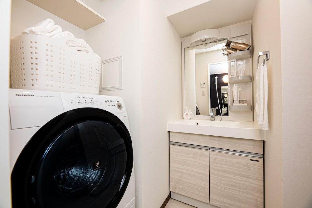 TOMARIEHOTEL & CONDOMINIUM 福岡