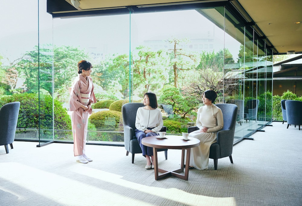 百年庭園の宿 翠水 - 登録有形文化財 福岡