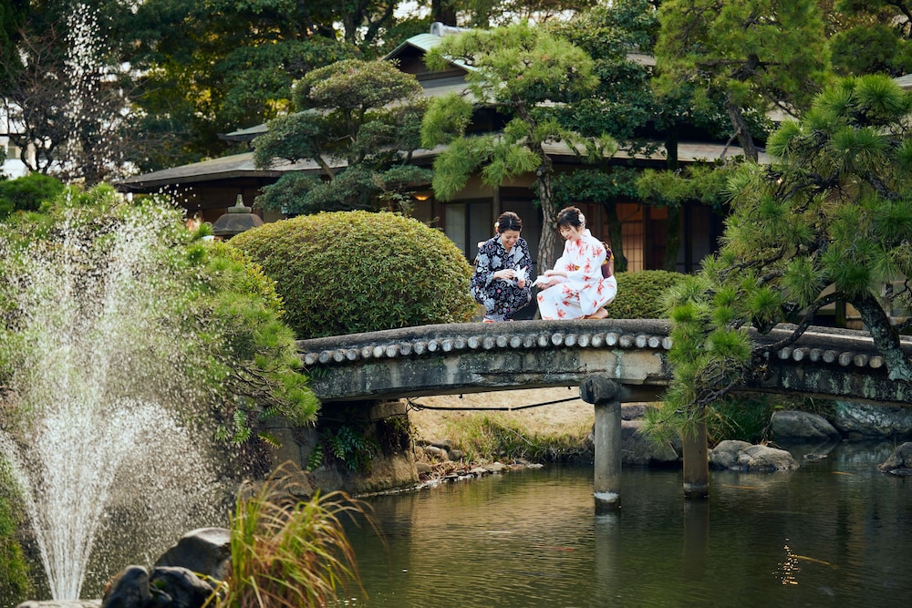 百年庭園の宿 翠水 - 登録有形文化財 福岡
