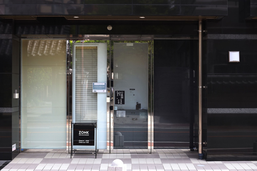 ゾンクホテル春吉寺町通 福岡
