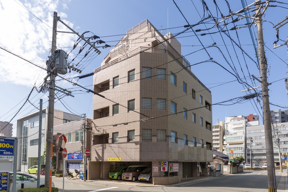 THE AQUARIUS INN 福岡