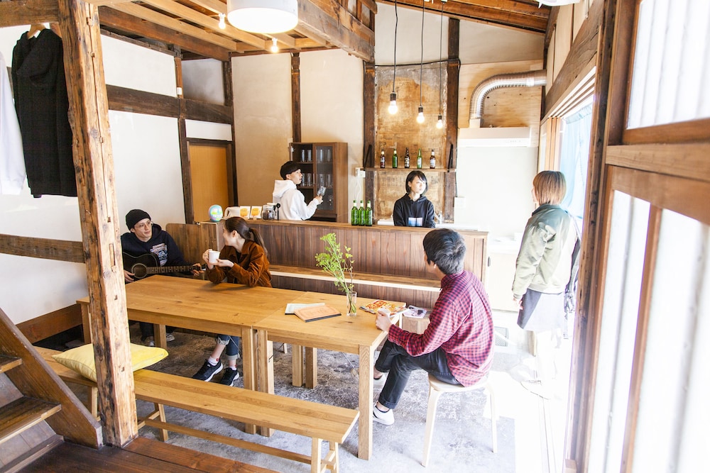 FUKUOKA GUESTHOUSE SHIP 福岡