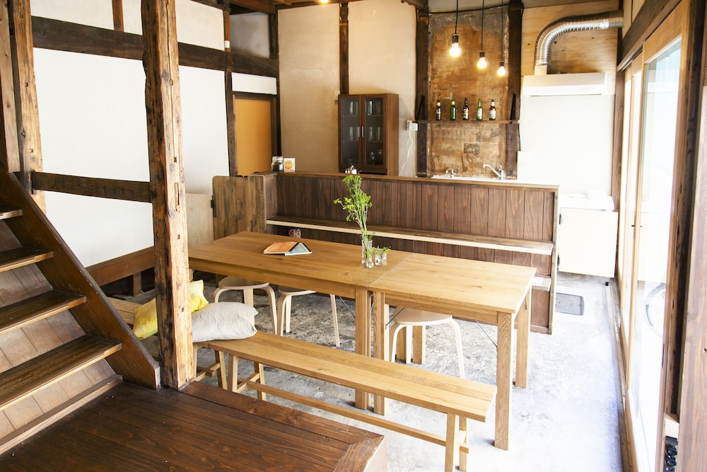 FUKUOKA GUESTHOUSE SHIP 福岡