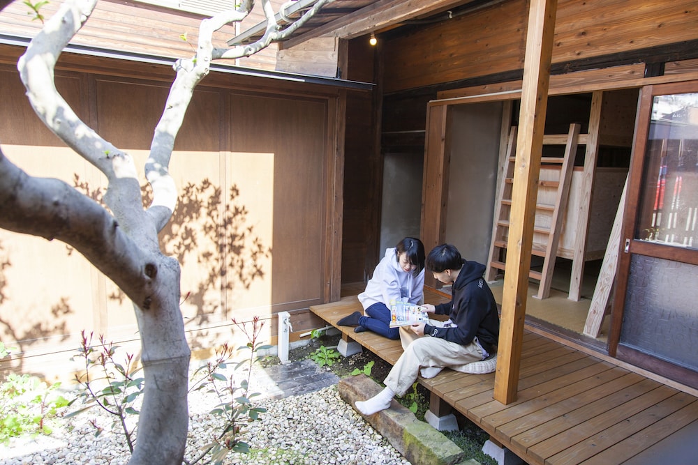 FUKUOKA GUESTHOUSE SHIP 福岡