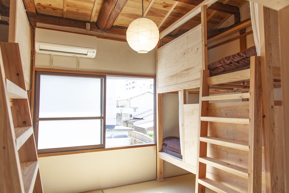 FUKUOKA GUESTHOUSE SHIP 福岡