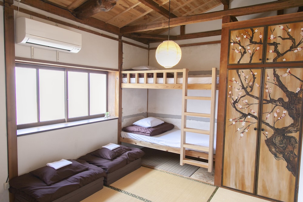 FUKUOKA GUESTHOUSE SHIP 福岡
