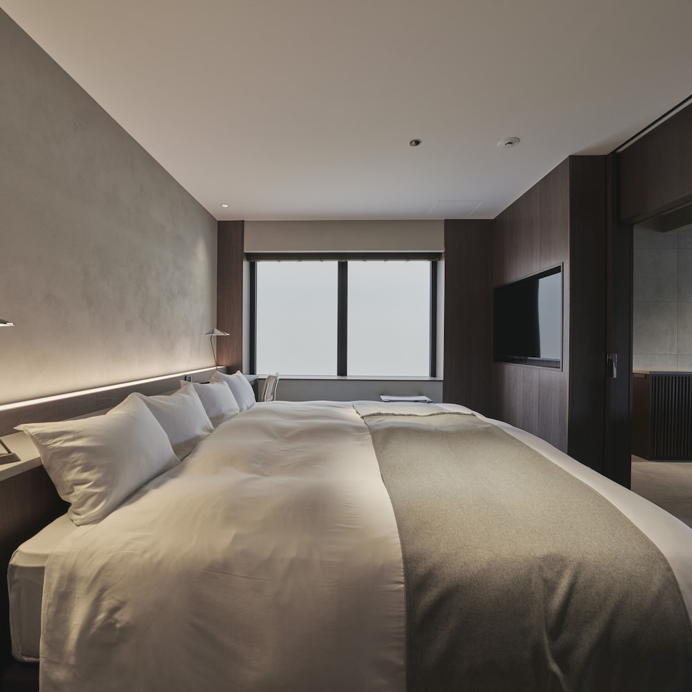 NOT A HOTEL FUKUOKA 福岡