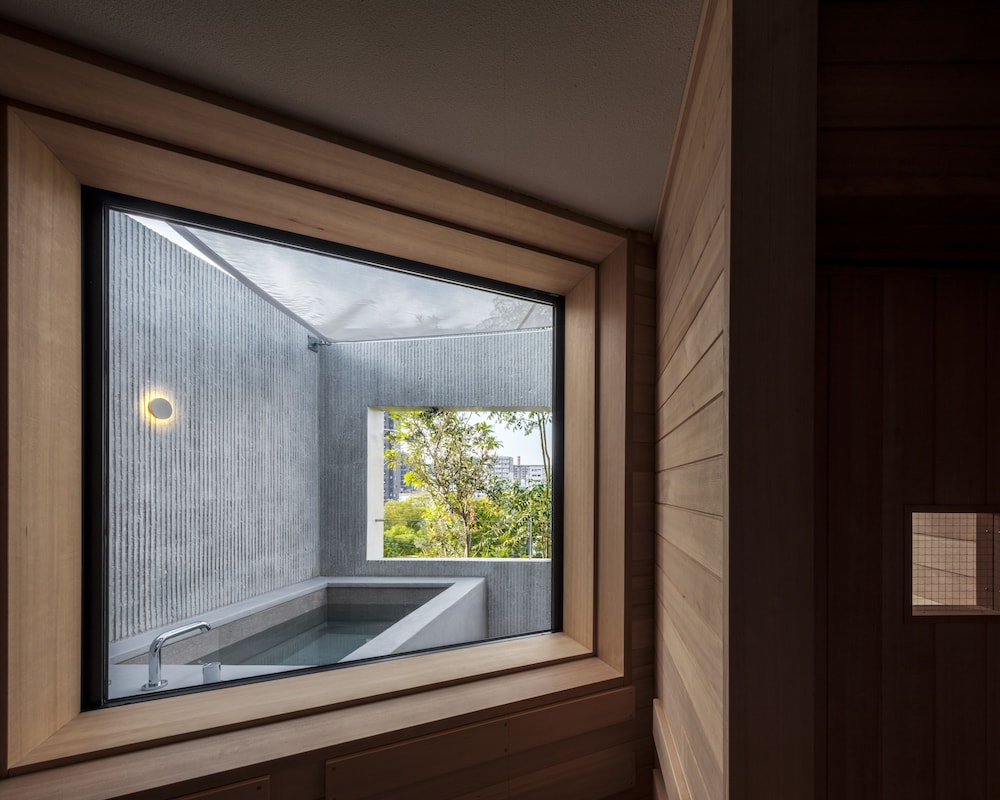 NOT A HOTEL FUKUOKA 福岡