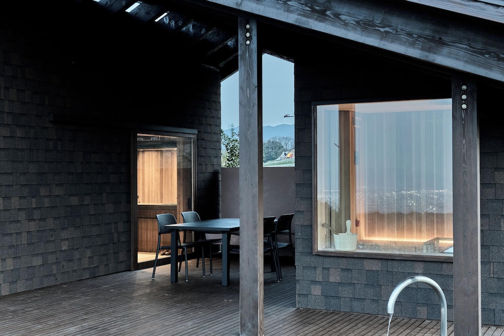 SNOW PEAK YAKEI SUITE ABURAYAMA FUKUOKA 福岡