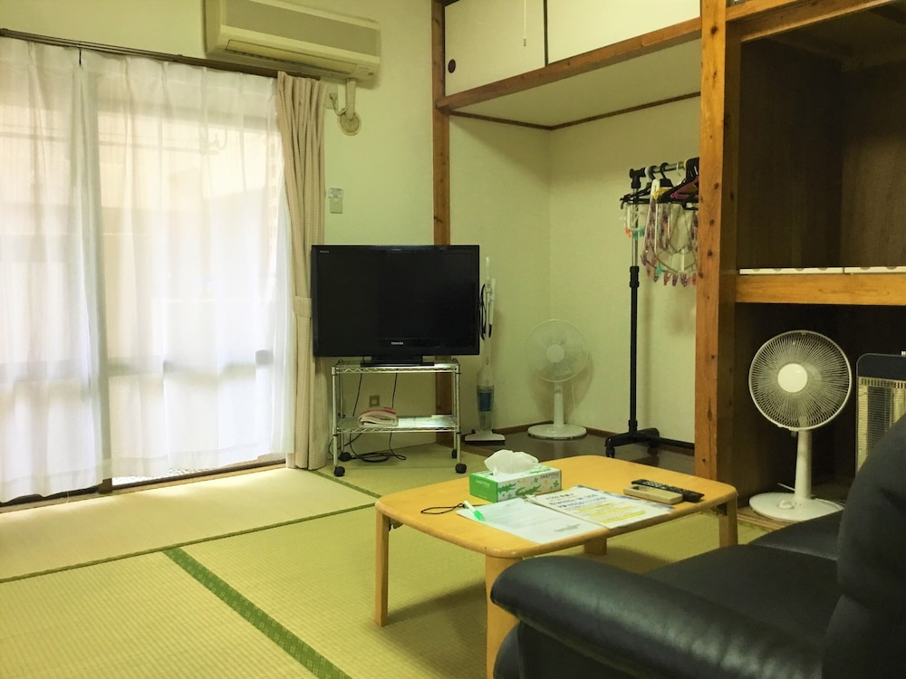 ウィークリー ハーバービュー マンション - メイン ビルディング 那覇