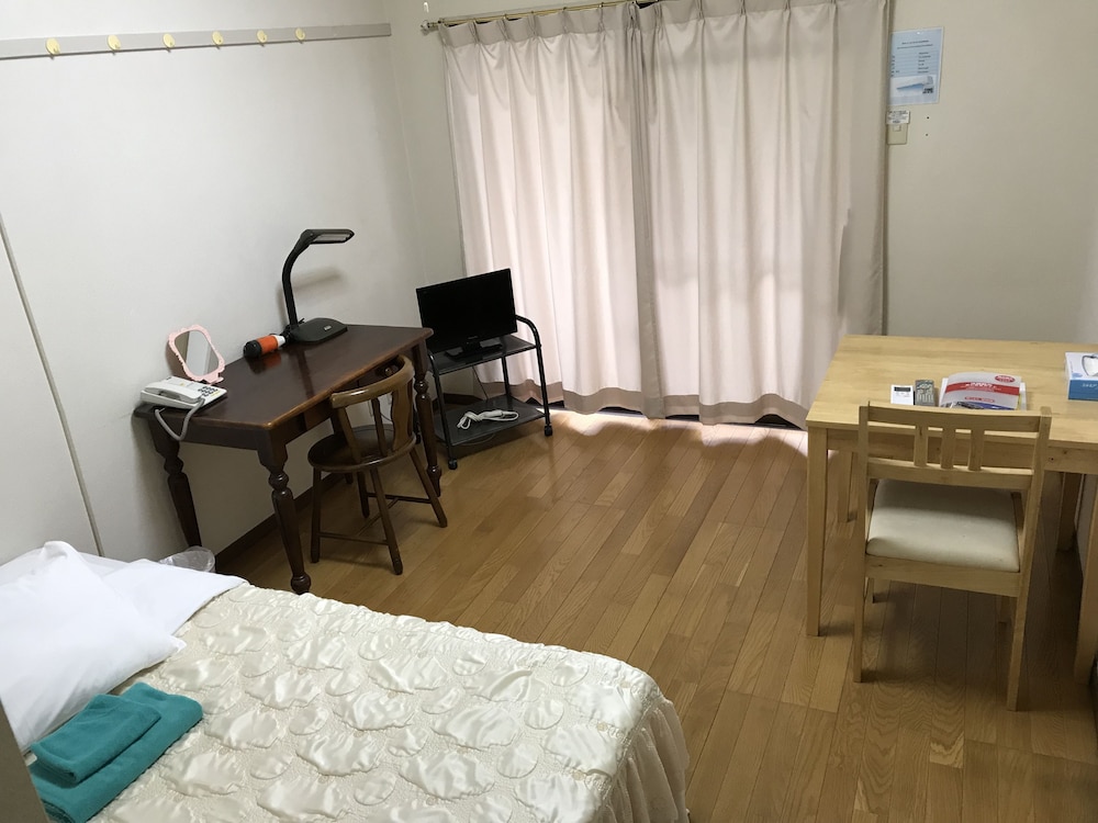 ウィークリー ハーバービュー マンション - メイン ビルディング 那覇