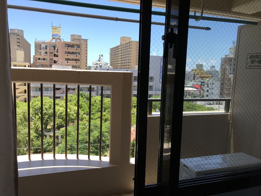 ウィークリー ハーバービュー マンション - メイン ビルディング 那覇