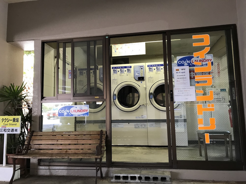 ウィークリー ハーバービュー マンション - メイン ビルディング 那覇