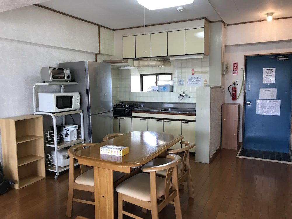 ウィークリー ハーバービュー マンション - メイン ビルディング 那覇