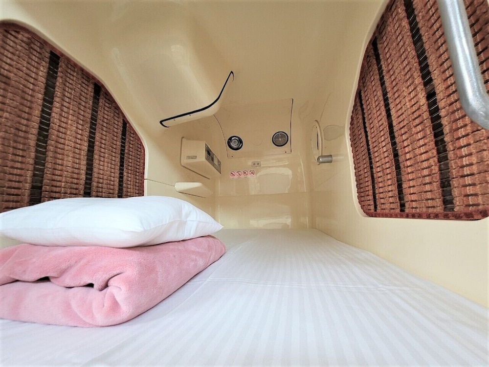 スターカプセル沖縄 那覇