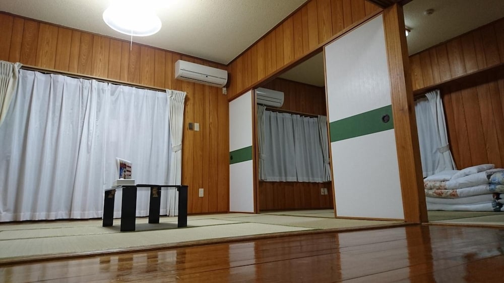 国際タウンズイン 那覇