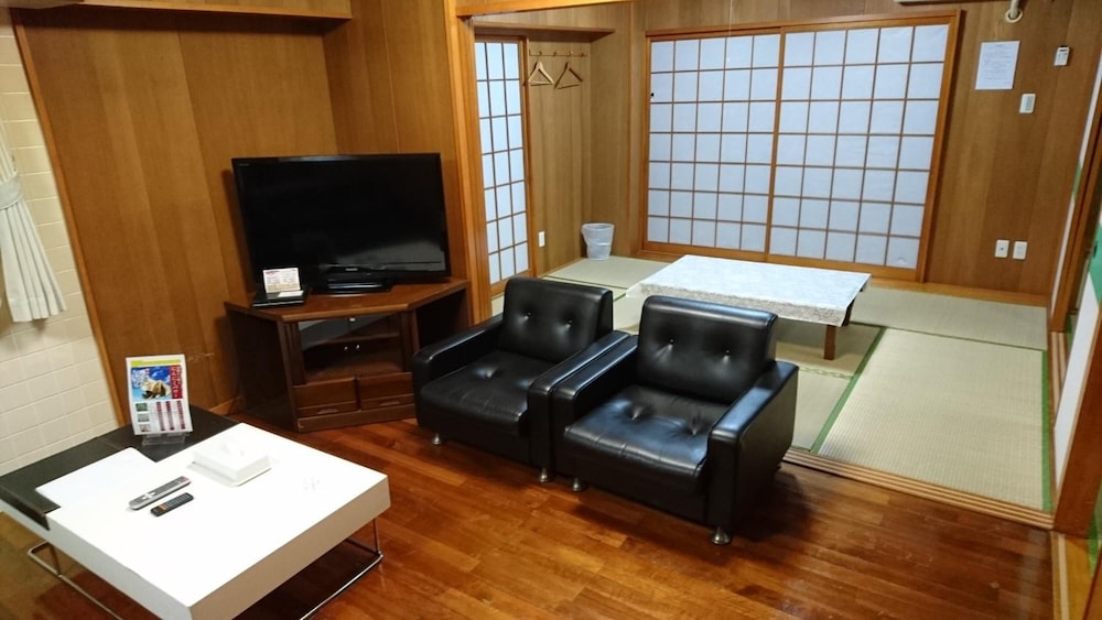 国際タウンズイン 那覇