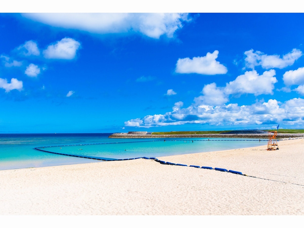 エンズ マリーナ イン マーシー 那覇