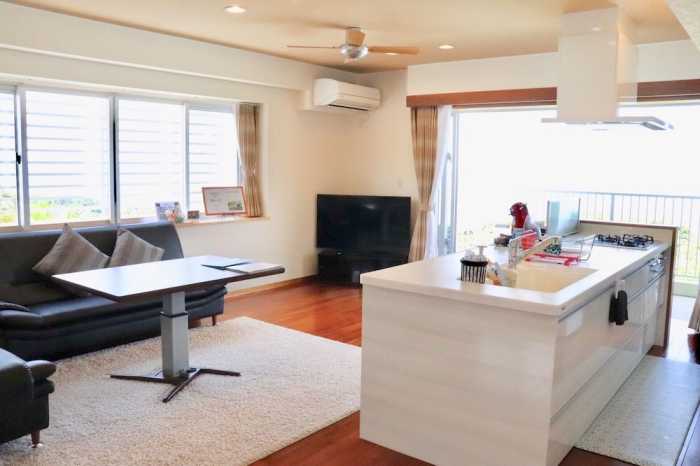 CONDOMINIUM 星の宿 楽家 那覇