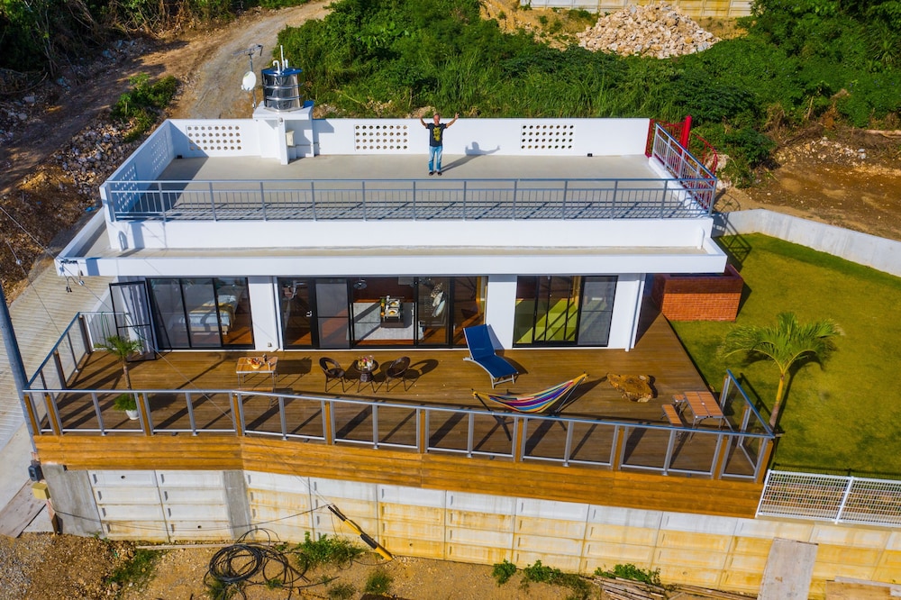 VILLA OCEAN BRIDGE KOURIJIMA 那覇