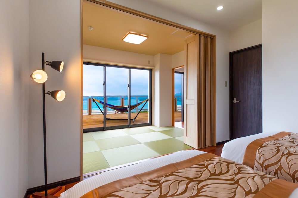 VILLA OCEAN BRIDGE KOURIJIMA 那覇