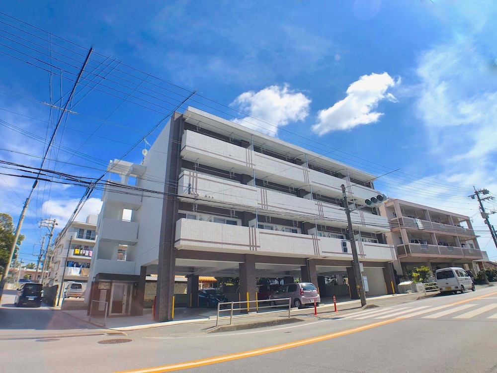 ルアナレア空手会館前 那覇