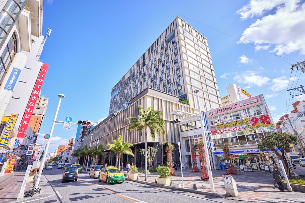 ホテル コレクティブ 那覇