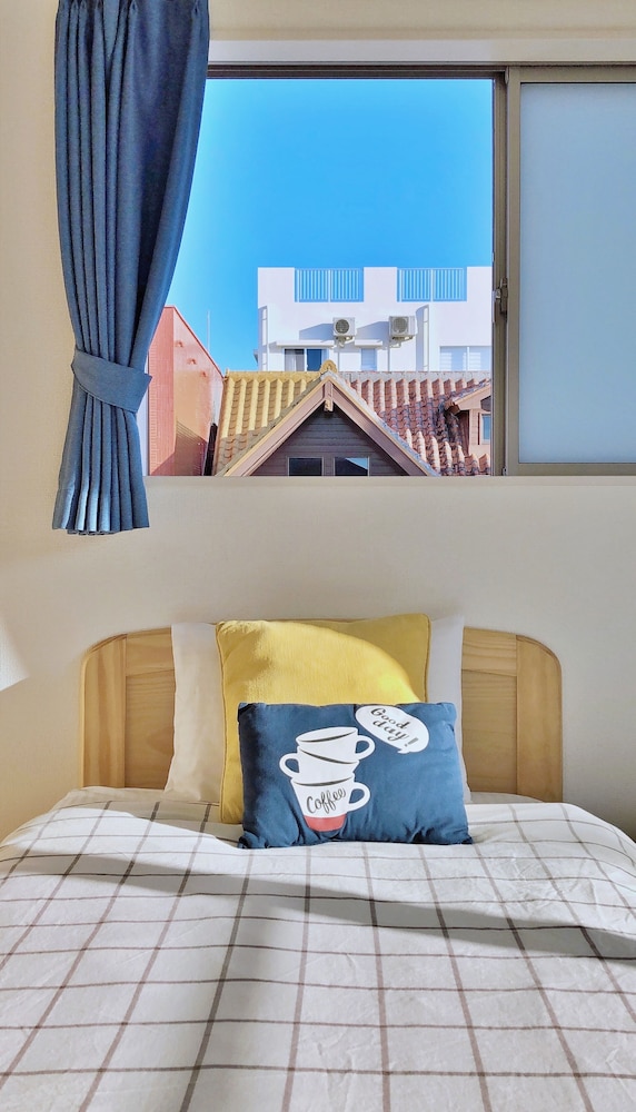 COZY HOUSE B 那覇