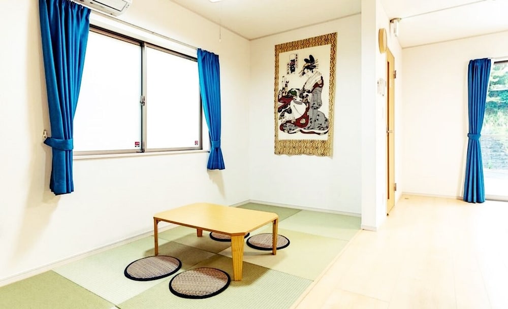 COZY HOUSE B 那覇